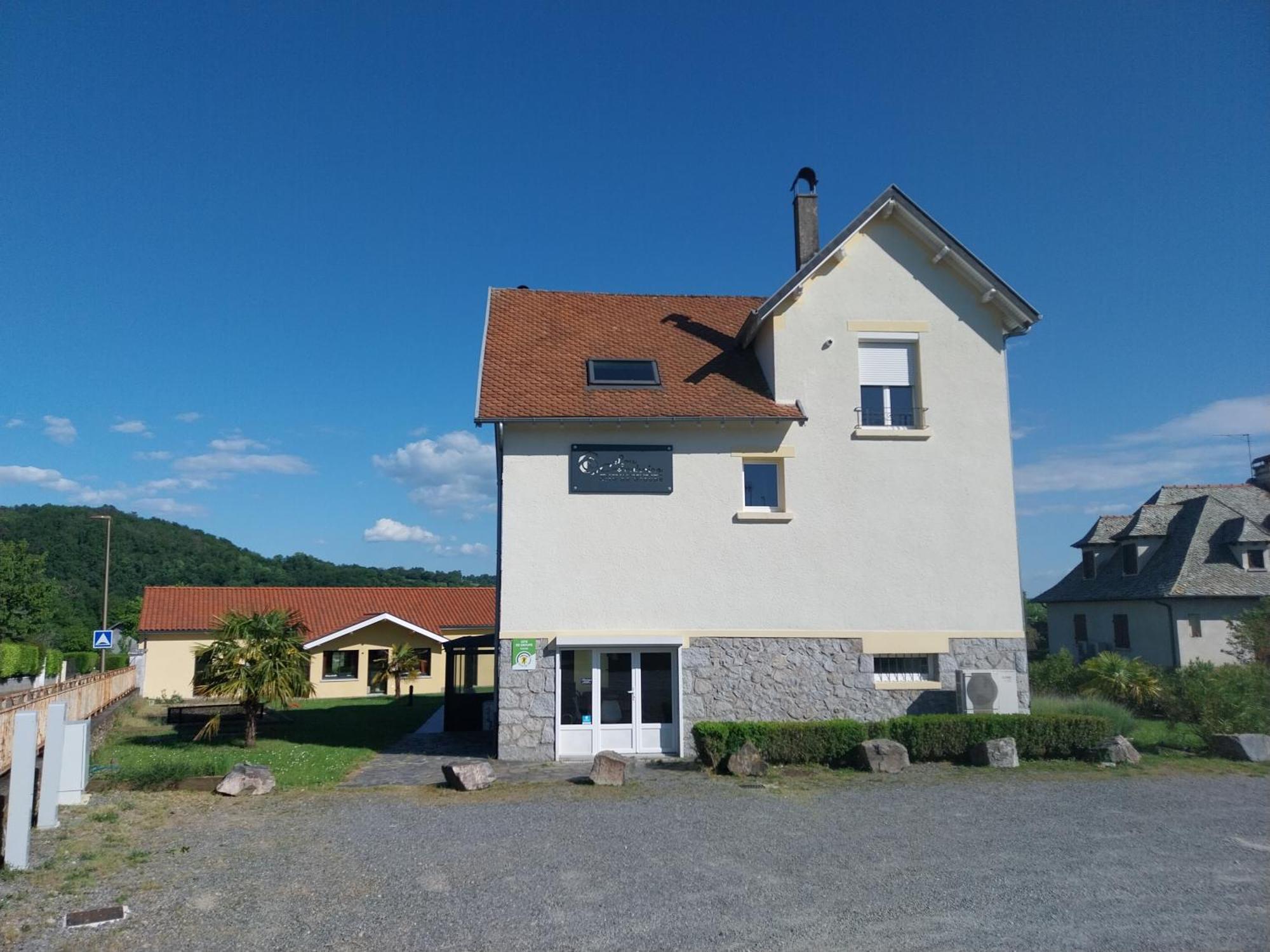 Logis Hotel Restaurant Cruzel Maurs Exteriér fotografie